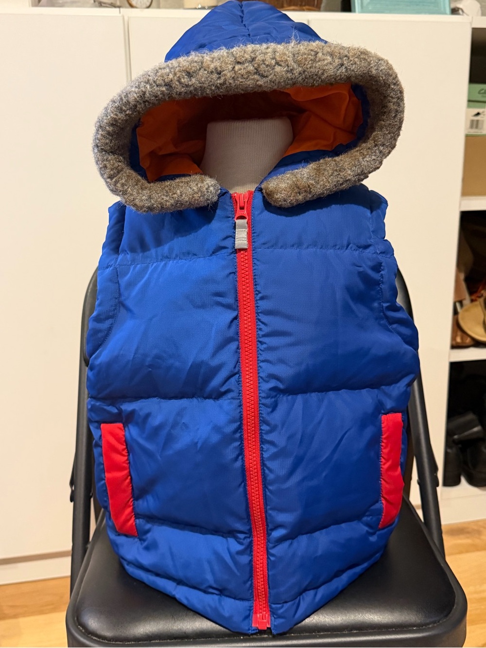 Hanna Andersson Outdoor Kids Blue Puffer Vest with Hood and Red Trim